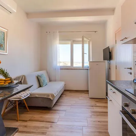 Mare-3 By Interhome Apartmán